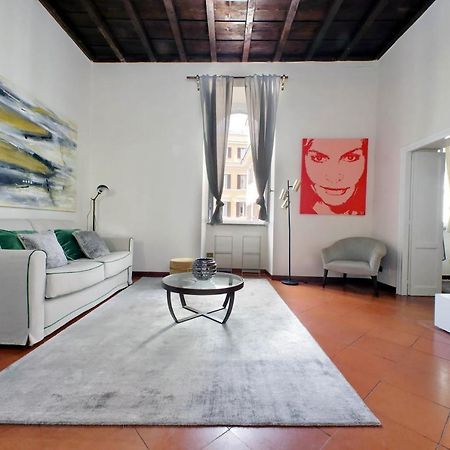 Leonina4 Cozy Apartment 로마 외부 사진